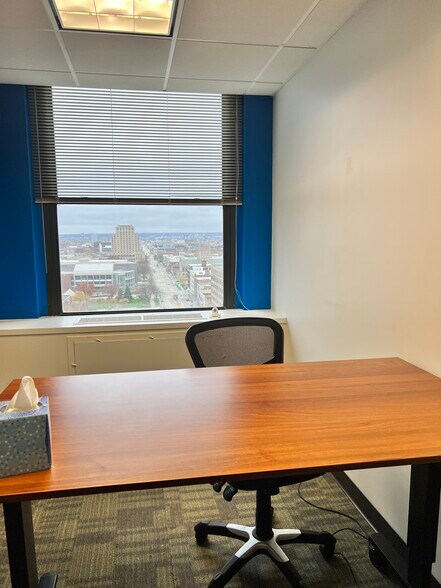 More Photos Of 1621 Euclid Ave, Cleveland Office For Lease