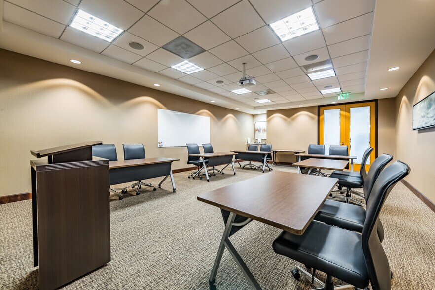 More Photos Of 2520 Northwinds Pky, Alpharetta Office For Lease