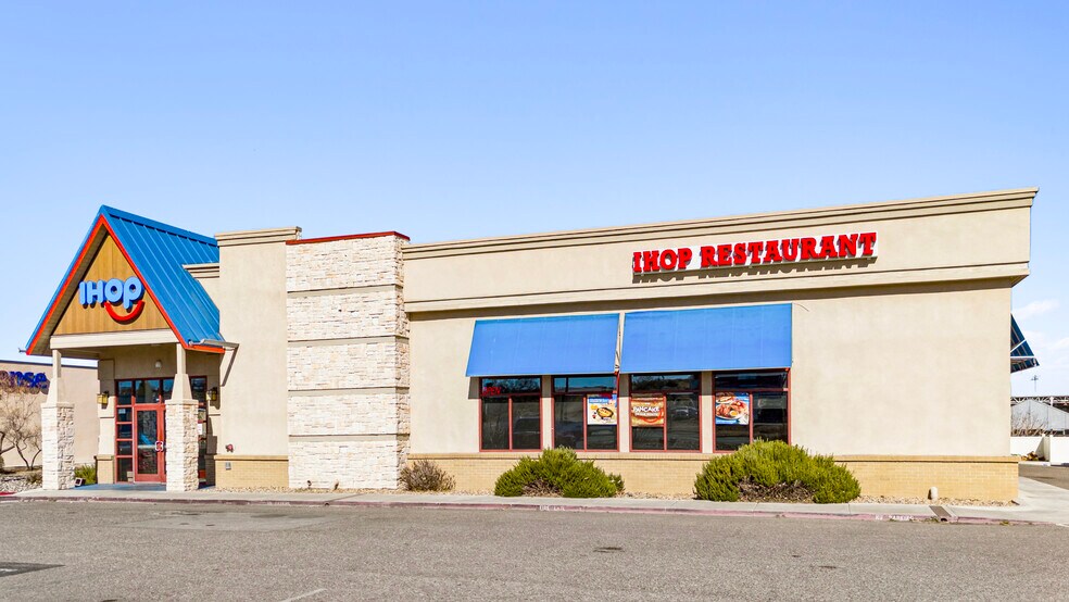 More Photos Of 1580 Main St, Los Lunas Restaurant For Sale