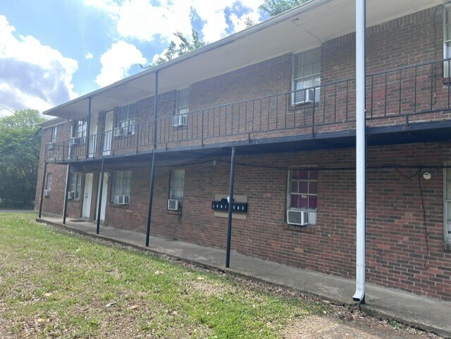 More Photos Of 261 Keel Ave, Memphis Apartments For Sale