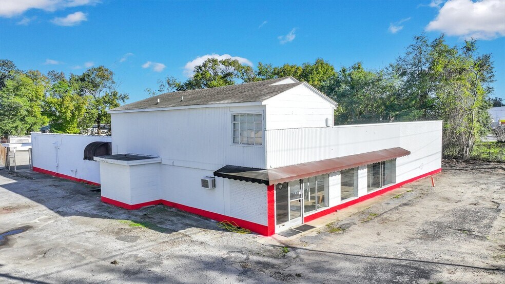 Primary Photo Of 4662 Rivers Ave, North Charleston Freestanding For Lease