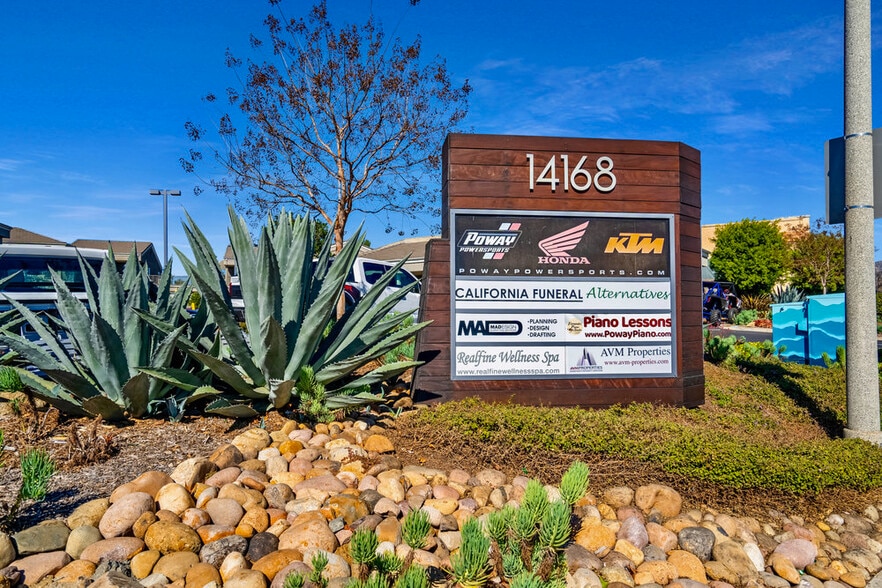 More Photos Of 14168 Poway Rd, Poway Unknown For Lease