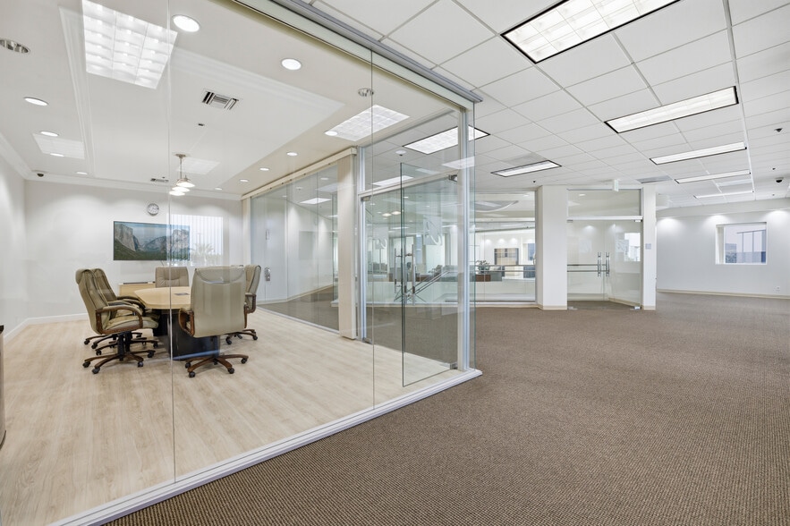 More Photos Of 15 Whatney, Irvine Research And Development For Lease