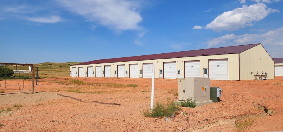 More Photos Of 2052 NW 125th Ave, Watford City Self Storage For Sale