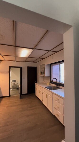 Primary Photo Of 460 Maple Ave, Saratoga Springs Storefront Retail Residential For Lease