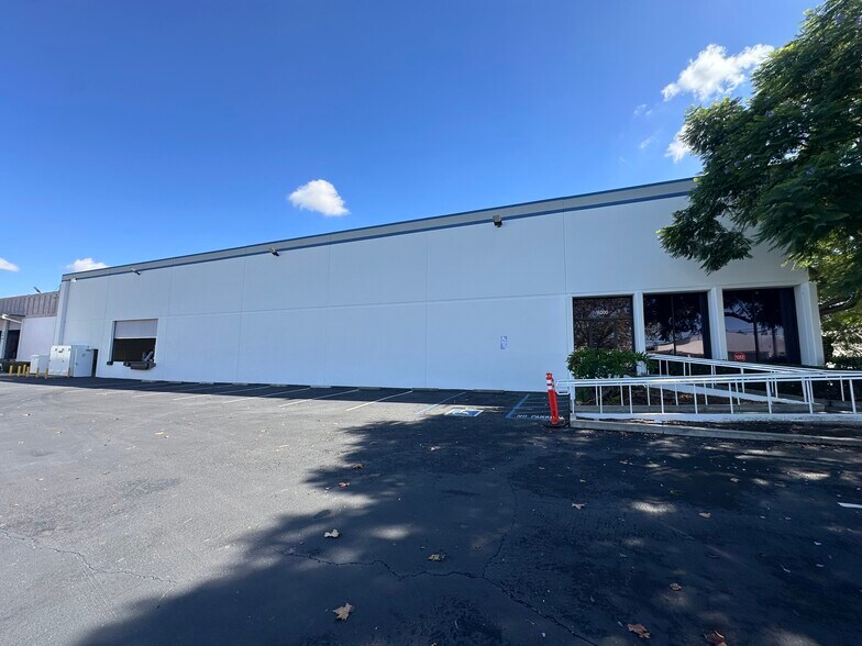 More Photos Of 15120-15200 Marquardt Ave, Santa Fe Springs Manufacturing For Lease