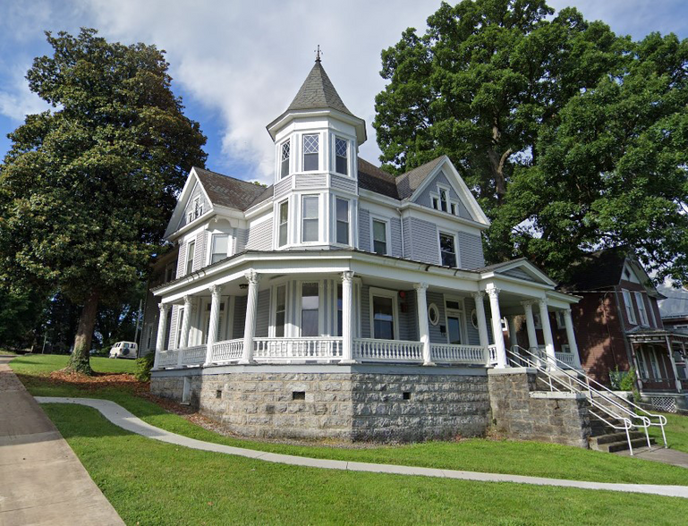 Primary Photo Of 836 Campbell Ave SW, Roanoke Loft Creative Space For Sale