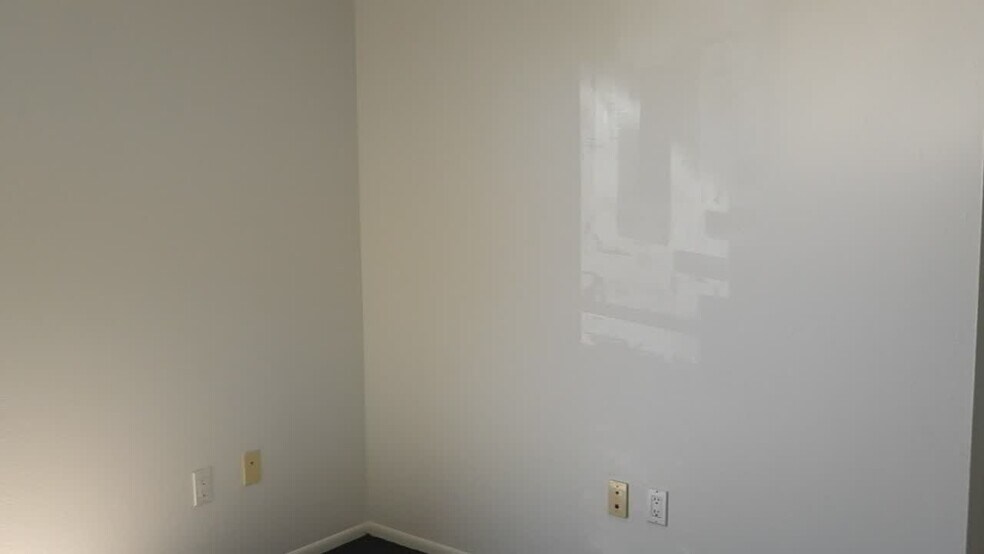 Primary Photo Of 2311 Whitfield Industrial Way, Sarasota Warehouse For Sale