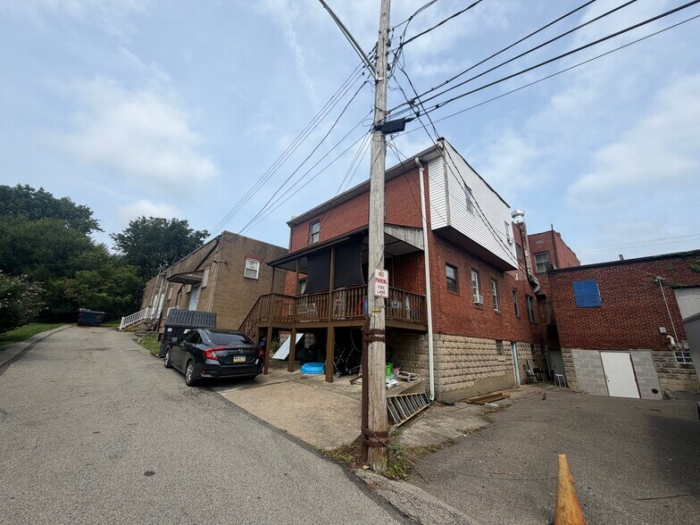 More Photos Of 3600 Brownsville Rd, Pittsburgh Apartments For Sale