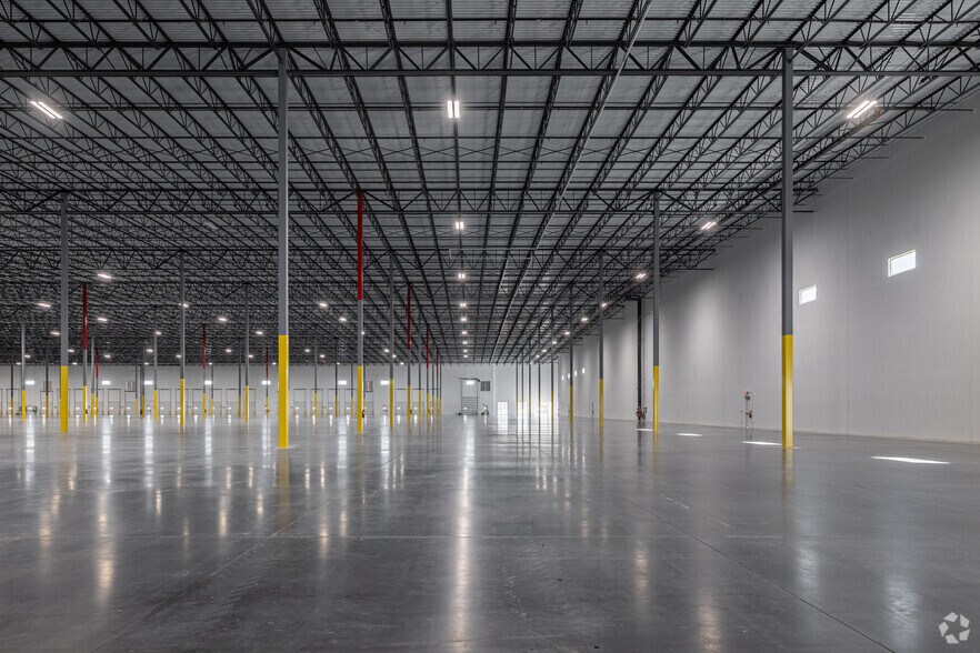 More Photos Of 1100 Logistics Pky, Rincon Unknown For Lease
