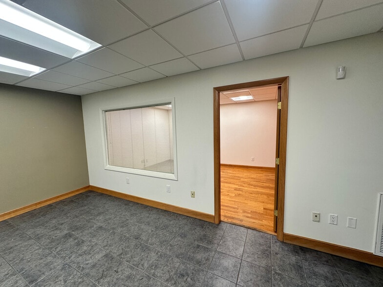 More Photos Of 28 Park Ave, Worcester Office For Lease