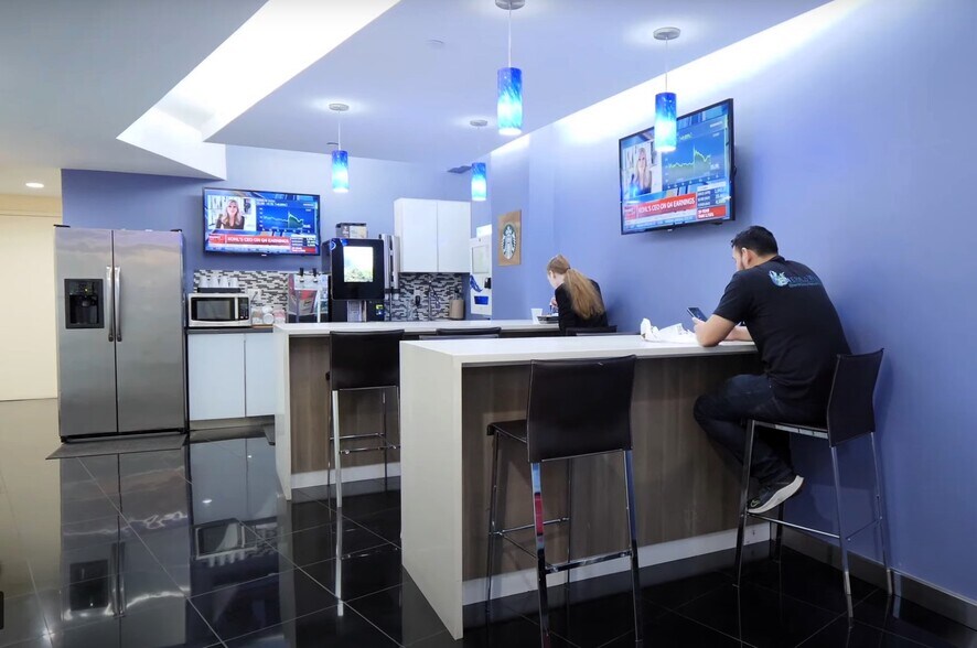 More Photos Of 1441 Broadway, New York Coworking Space