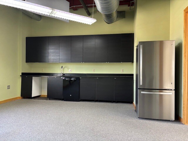 More Photos Of 213-215 W Liberty St, Ann Arbor Office Residential For Lease