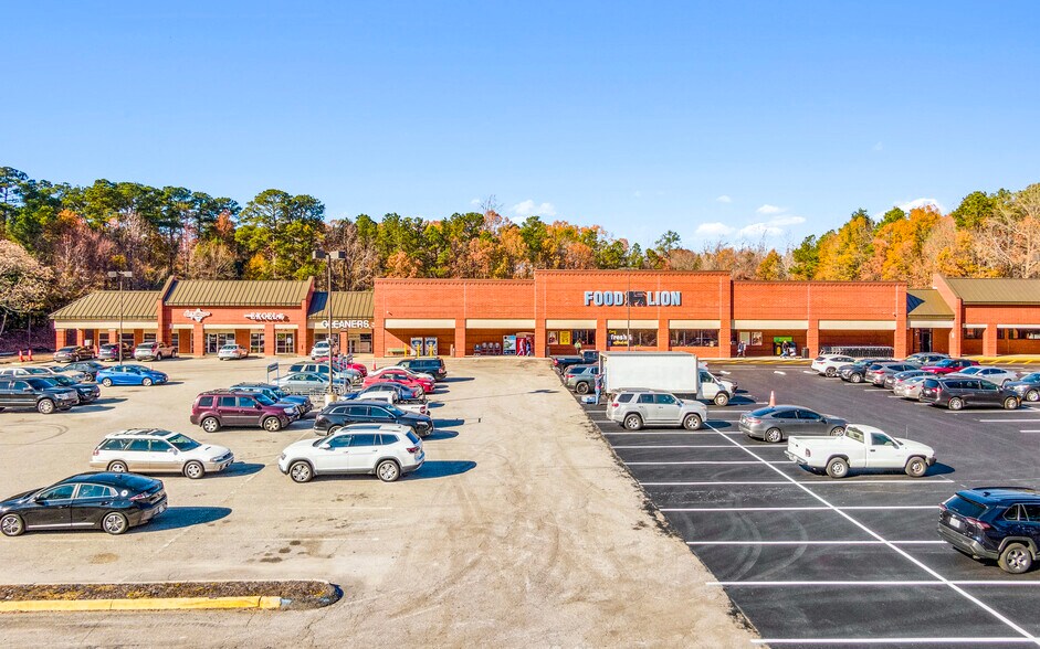More Photos Of 15700-15710 Jefferson Davis Hwy, Colonial Heights Unknown For Lease