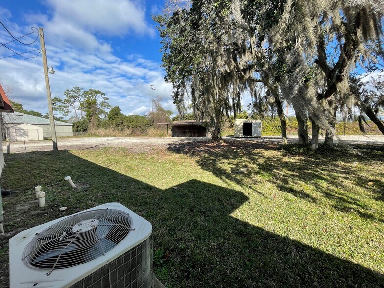 More Photos Of 1101 E Broadway St, Oviedo Office For Lease