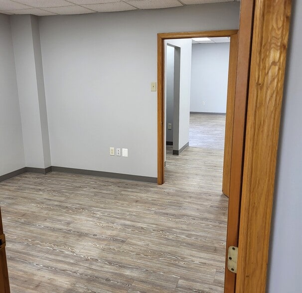 More Photos Of 531 Corning Way, Martinsburg Warehouse For Lease