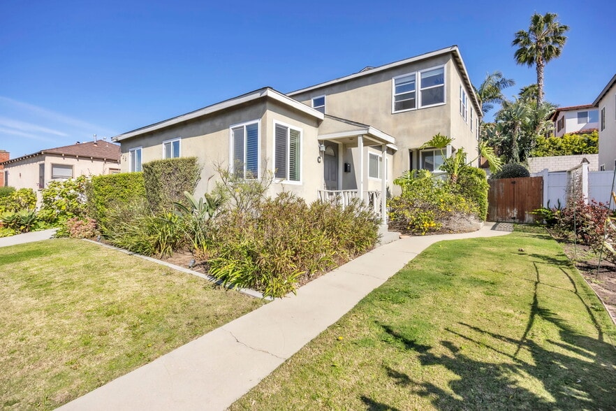 More Photos Of 622 S Pacific Coast Hwy, Redondo Beach Apartments For Sale