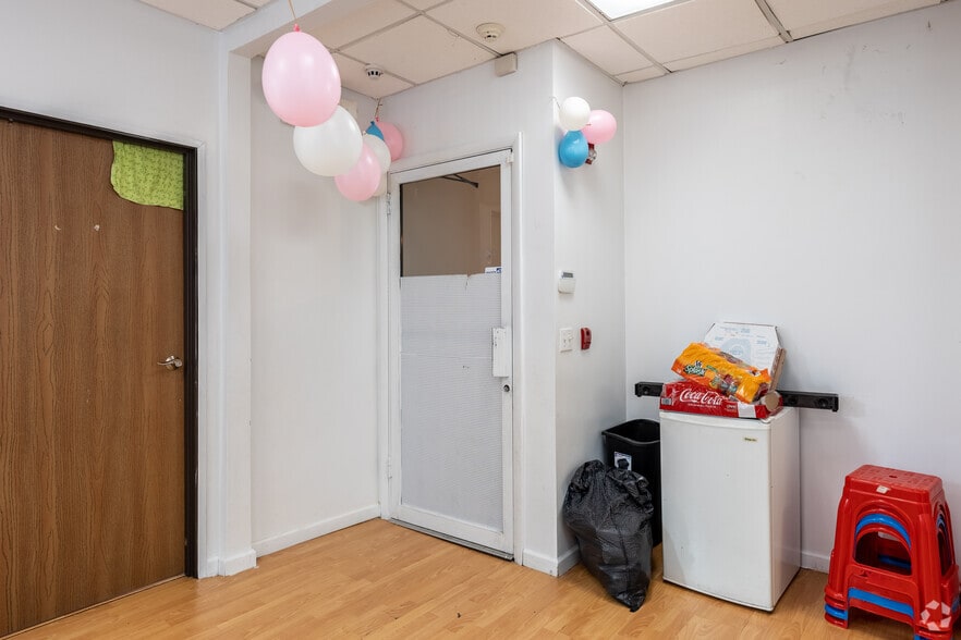 More Photos Of 7704 W John F Kennedy Blvd, North Bergen Storefront Retail Office For Sale