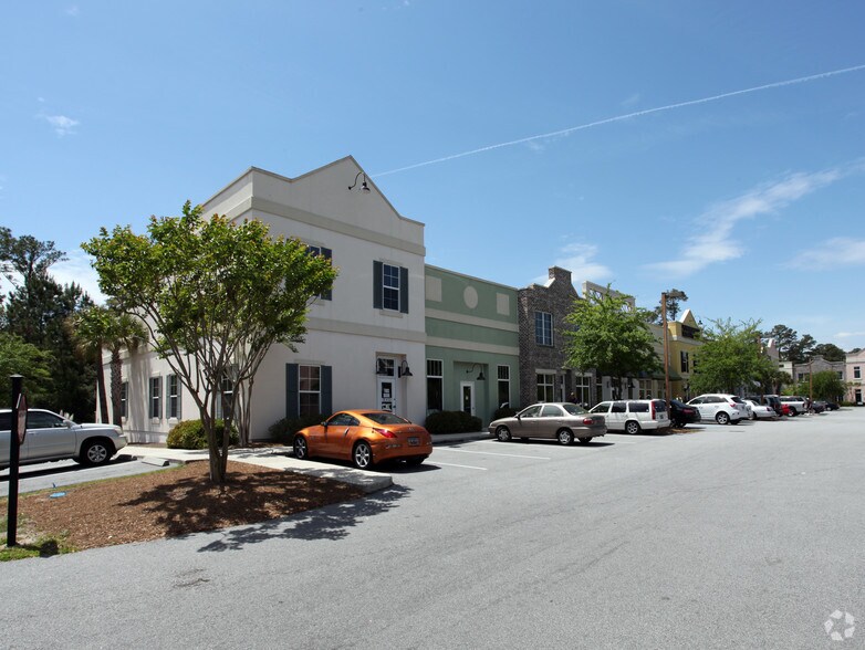 More Photos Of 1536 Fording Island Rd, Hilton Head Island Storefront Retail Office For Lease