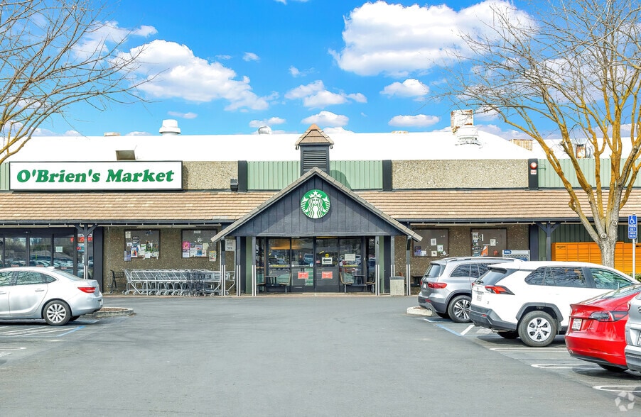 More Photos Of 839-921 W Roseburg Ave, Modesto General Retail For Lease