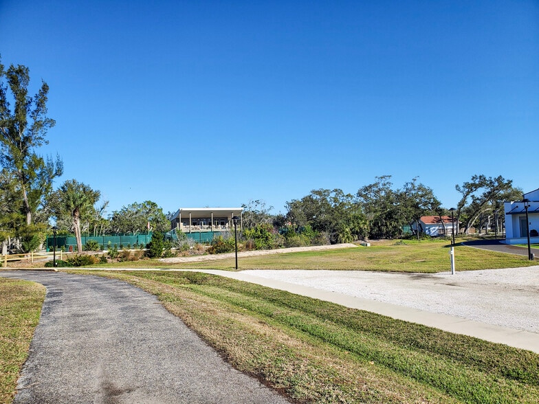 More Photos Of 540-550 Bay Isles Rd, Longboat Key Medical For Lease