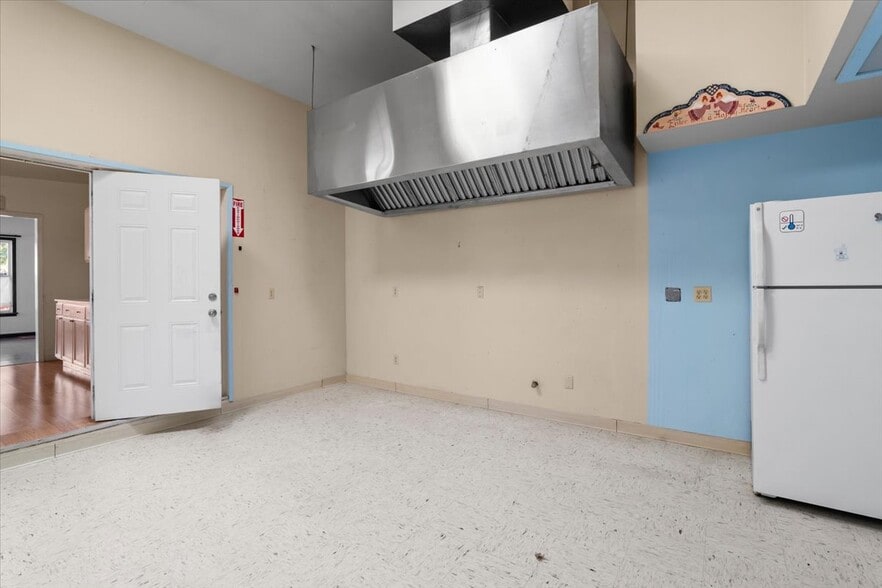 More Photos Of 25588 Jackson st, Chualar Religious Facility For Sale