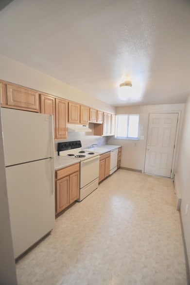 More Photos Of 9493 W 14th Ave, Lakewood Apartments For Sale