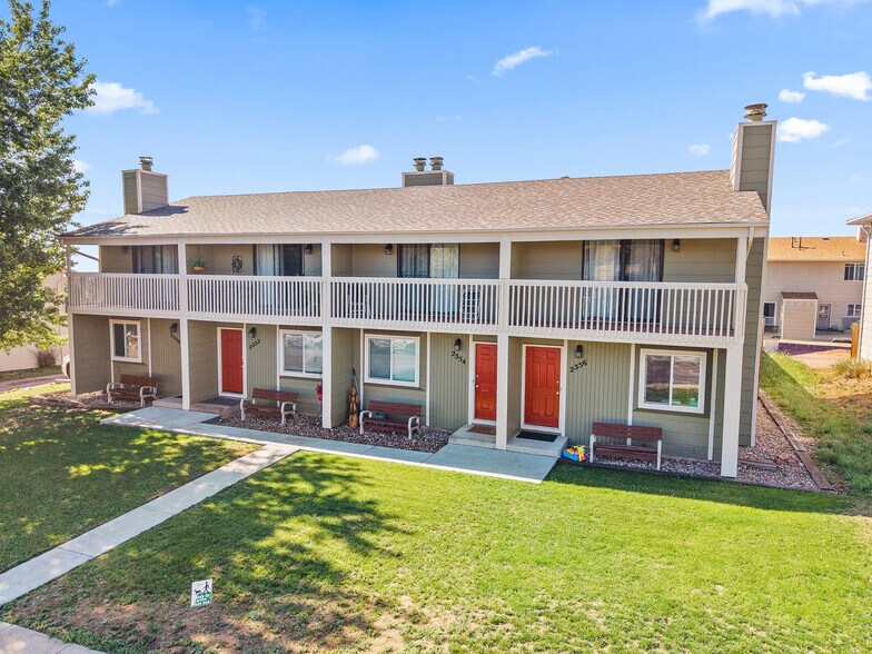 More Photos Of 2350 Split Rock Dr, Colorado Springs Apartments For Sale