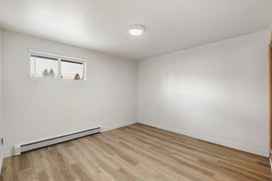 More Photos Of 6615 N Atlantic St, Spokane Apartments For Sale