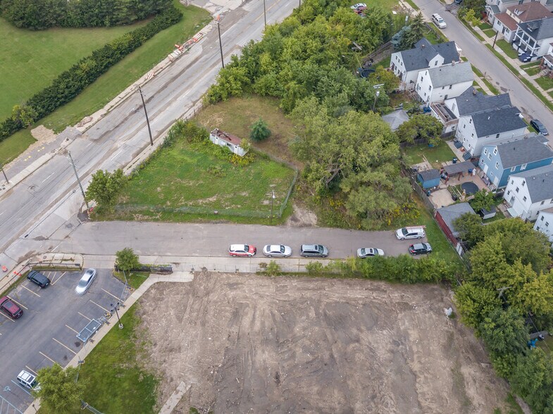 More Photos Of 8312 Conant, Hamtramck Land For Sale