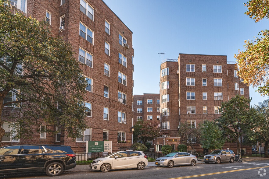 More Photos Of 73-12 35th Ave, Jackson Heights Apartments For Lease