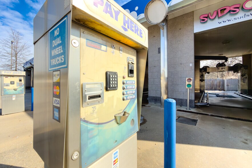 More Photos Of 2224 Pike Ave, North Little Rock Carwash For Sale