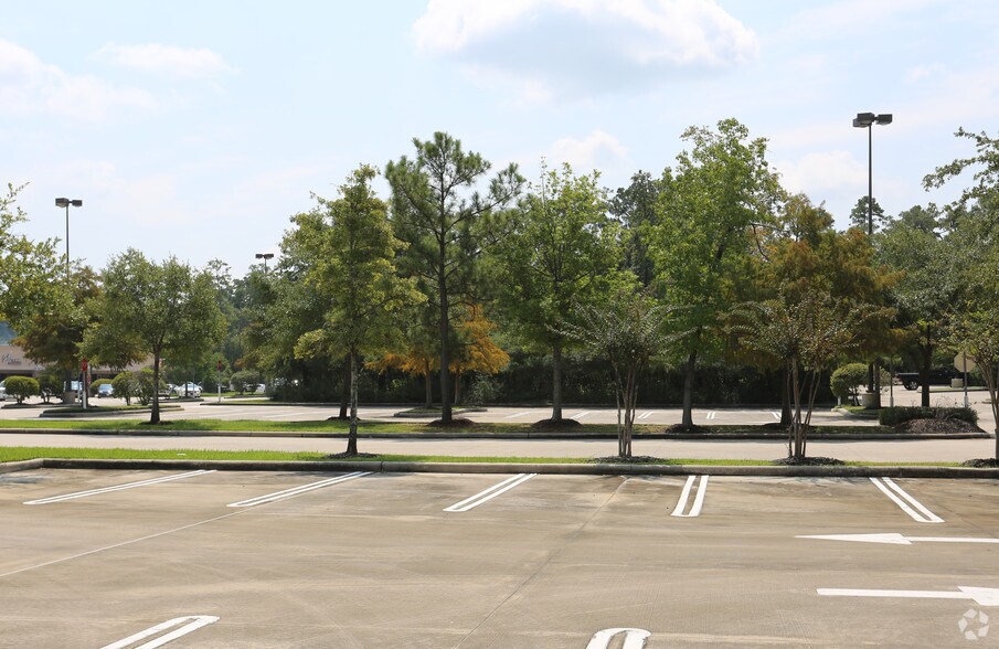More Photos Of 9420 College Park Dr, The Woodlands Unknown For Lease