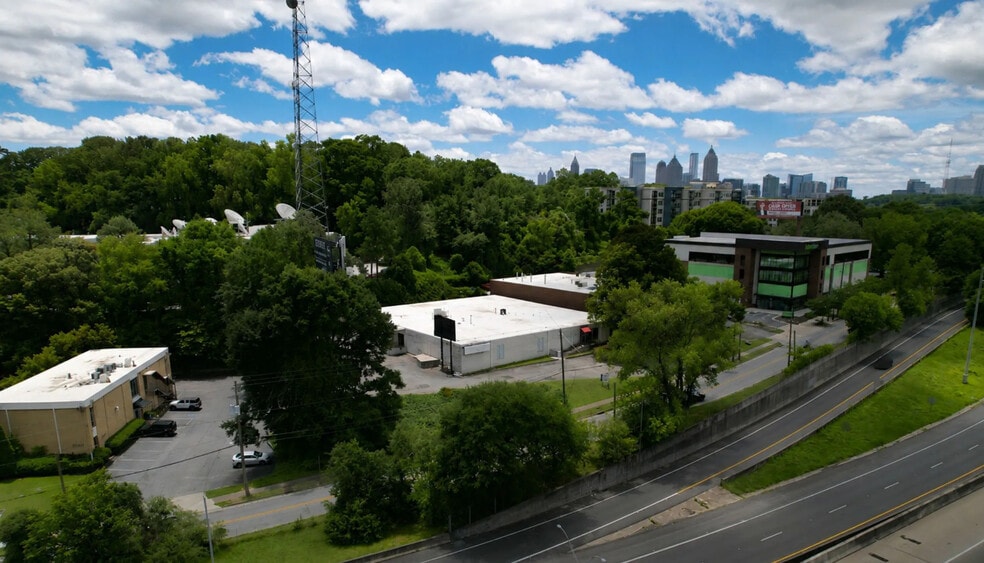 Primary Photo Of 2089 Monroe Dr NE, Atlanta Warehouse For Lease