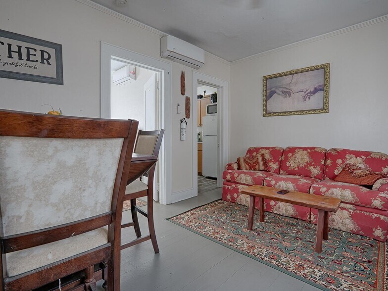 More Photos Of 426 E Citrus Ave, Eustis Apartments For Sale