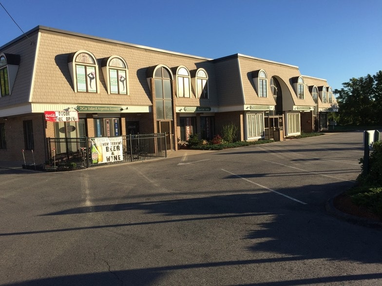 More Photos Of 1060 Osgood St, North Andover Storefront Retail Office For Lease