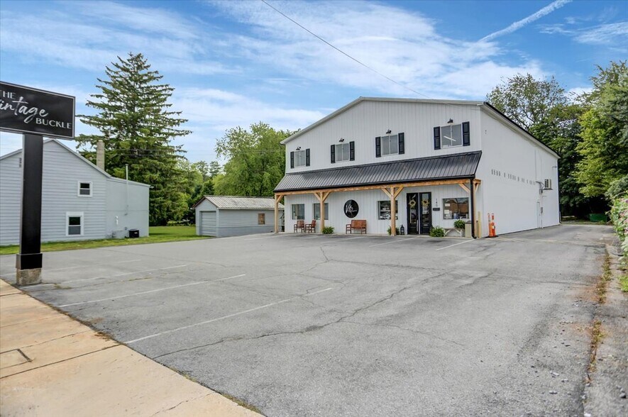 More Photos Of 140 W Orange St, Shippensburg Storefront For Sale