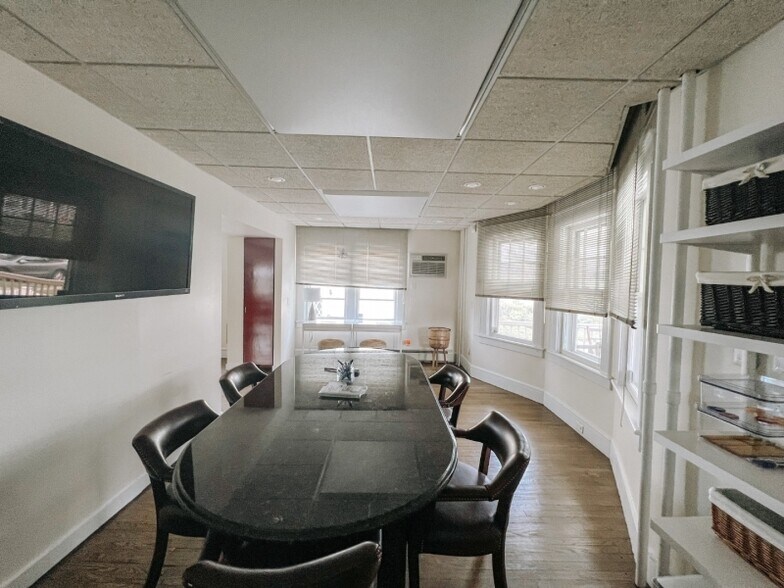 More Photos Of 136 Saint Paul St, Westfield Office Residential For Lease