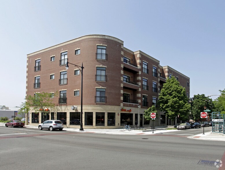 More Photos Of 4651 N Greenview Ave, Chicago Apartments For Lease