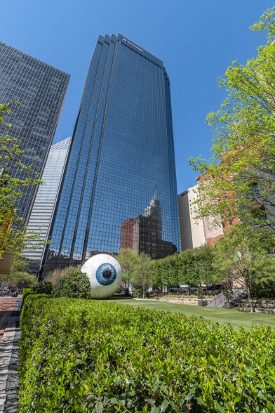 Primary Photo Of 1601 Elm St, Dallas Office For Lease