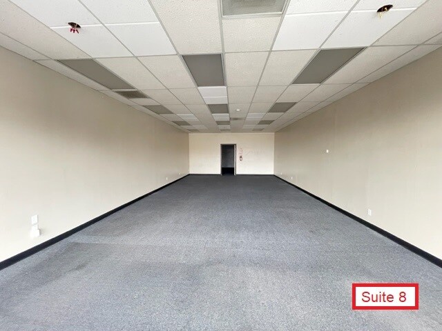 More Photos Of 13728 Hesperia Rd, Victorville Unknown For Lease