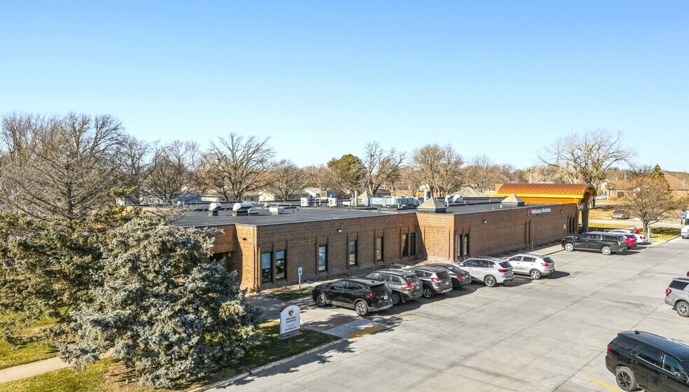 More Photos Of 729 N Custer Ave, Grand Island Medical For Sale