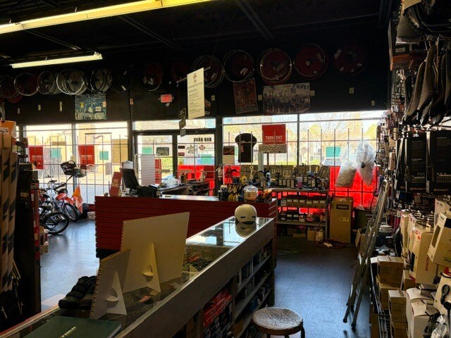 More Photos Of 8460 Alexandra Rd, Richmond General Retail For Lease