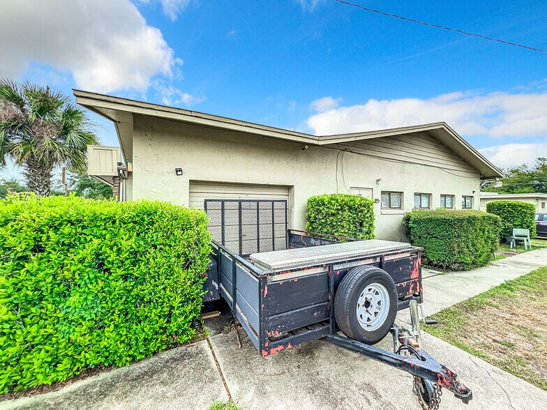 More Photos Of 2553-2565 Park Dr, Sanford Freestanding For Sale