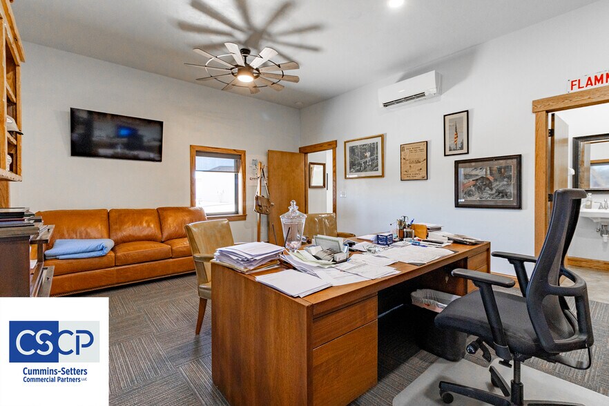 More Photos Of 3335 US-81 Hwy, Duncan Self Storage For Sale