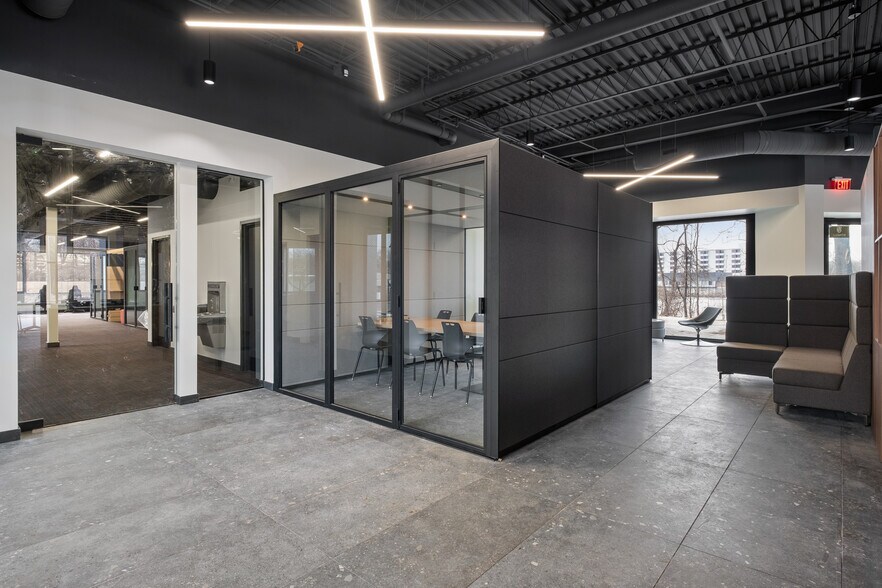 More Photos Of 150 Ann St NW, Grand Rapids Bank For Sale