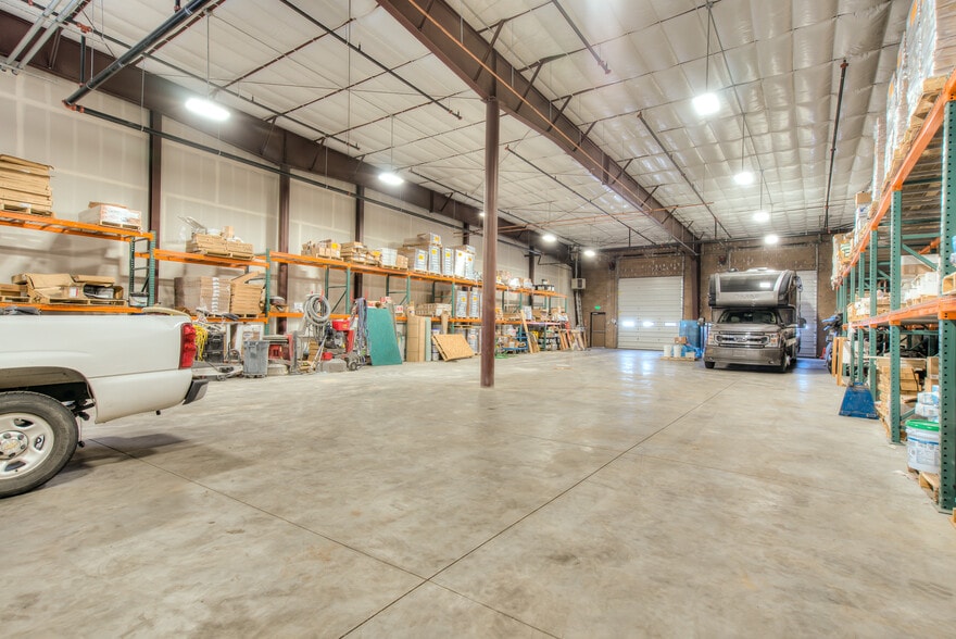More Photos Of 5730 Observation Ct, Colorado Springs Warehouse For Lease