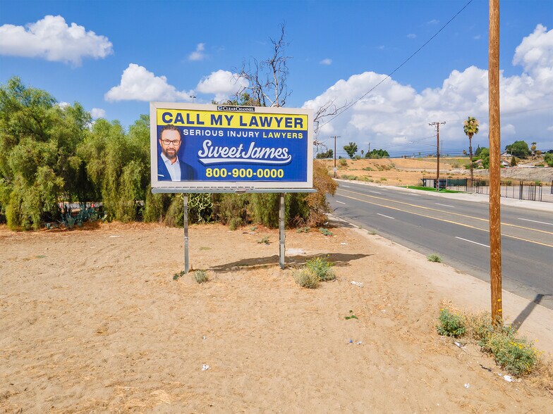 More Photos Of 0 Foothill Blvd, San Bernardino Land For Sale