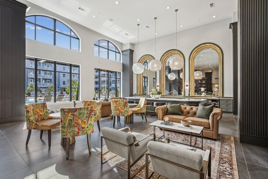 More Photos Of 2652 S Main St, Kennesaw Coworking Space