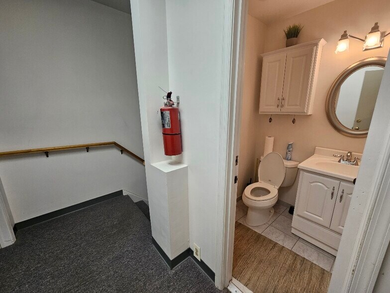 More Photos Of 11700-11706 Bowman Green Dr, Reston Office For Sale